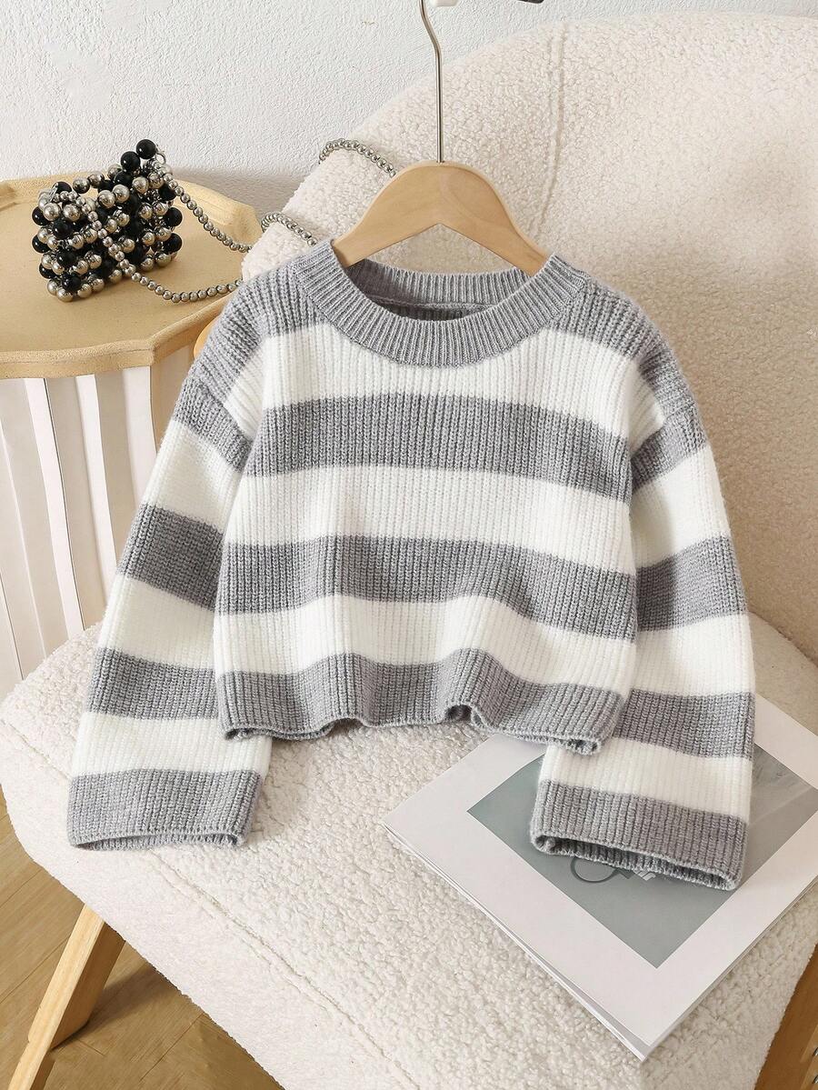 Souflis Souflis 女童宽松条纹短款套头卫衣，灰白条纹针织毛衣，女童毛衣，女童冬季服装，女童针织上衣，女童条纹毛衣，秋季毛衣，秋冬服装，女童针织上衣，小童长袖服装，女童针织套装 - 淺灰色 - 查看 1