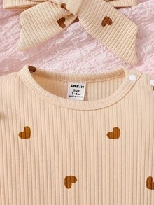 SHEIN 情人节新生儿爱心印花连体衣，舒适针织休闲连体衣，含发带，秋冬季款 - 棕色 - 查看 4