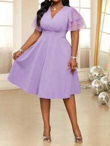 Fleurora 大码纯色简约V领短袖休闲连衣裙 - 淡紫色 - 查看 4
