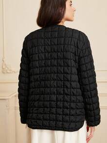 GENKIRA 时装模特风格短款纹理黑色绗缝 3D 云朵轻质棉服外套 - 黑色 - 查看 2