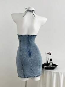 Elamini 女士夏季迷你牛仔連身裙，修身款式，露背領口設計 - 中等水洗藍 - 查看 2