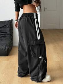 Coolane 女式夏季外出节返校节比赛日刺绣图案宽松工装裤 - 黑色 - 查看 8