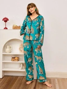 Chillnights 女士豹纹法兰绒睡衣套装，秋冬装 - 彩色 - 查看 3