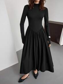 Ontre 女式黑色拼布修身上衣和多层 A 字裙,优雅精致的都市休闲商务装,低调奢华的氛围,高品质的机场/巡航装,适合所有季节的百搭单品,非常适合派对和社交场合 - 黑色 - 查看 2