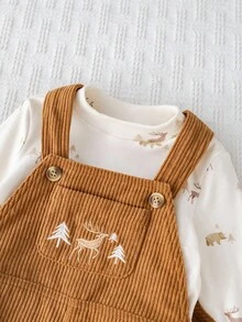 Cozy Pixies 2 件套男婴驯鹿卡通图案针织柔软圆领长袖套头衫和棕色调围兜工装裤套装 - 卡其色 - 查看 3