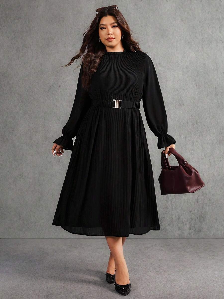Elaquor Plus Size Elegant Solid Color Pleated Dress, Suitable For Commuting - Black - View 1