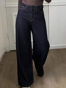 DAZY 女式标准腰部宽松喇叭腿牛仔裤，休闲都市风格 - 深色水洗藍 - 查看 3