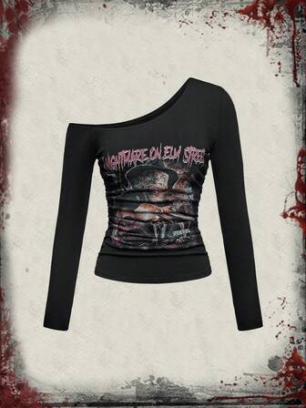A Nightmare on Elm Street X ROMWE Camiseta de manga larga con cuello asimétrico y gráfico de letras y números para mujer