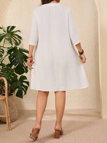 EMERY ROSE 大码女式度假休闲白色缺口领褶皱连衣裙