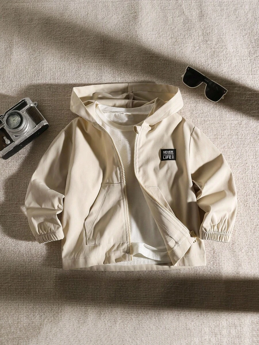 SHEIN Playful Pals 秋季款小男孩字母印花休闲连帽夹克