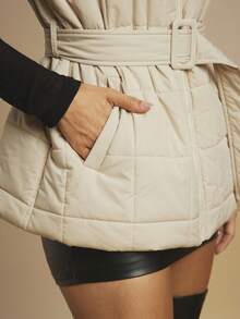 Silquee 女士秋冬时尚绗缝腰带背心棉服外套 - 杏色 - 查看 8