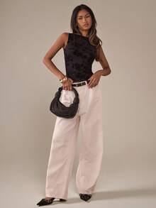 SHEIN BAE Top ajusté à col rond sans manches avec motif floral floqué pour femmes, idéal pour Halloween, la rentrée, le style décontracté chic, les sorties, les clubs, le style années 2000, le style bohème chic