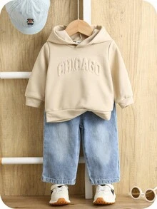 SHEIN 2 件婴儿男童/女童秋冬连帽压花卫衣帽衫搭配浅蓝色牛仔阔腿裤，中性婴儿服装，婴儿冬装 - 彩色 - 查看 3