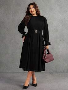 Elaquor Plus Size Elegant Solid Color Pleated Dress, Suitable For Commuting - Black - View 4
