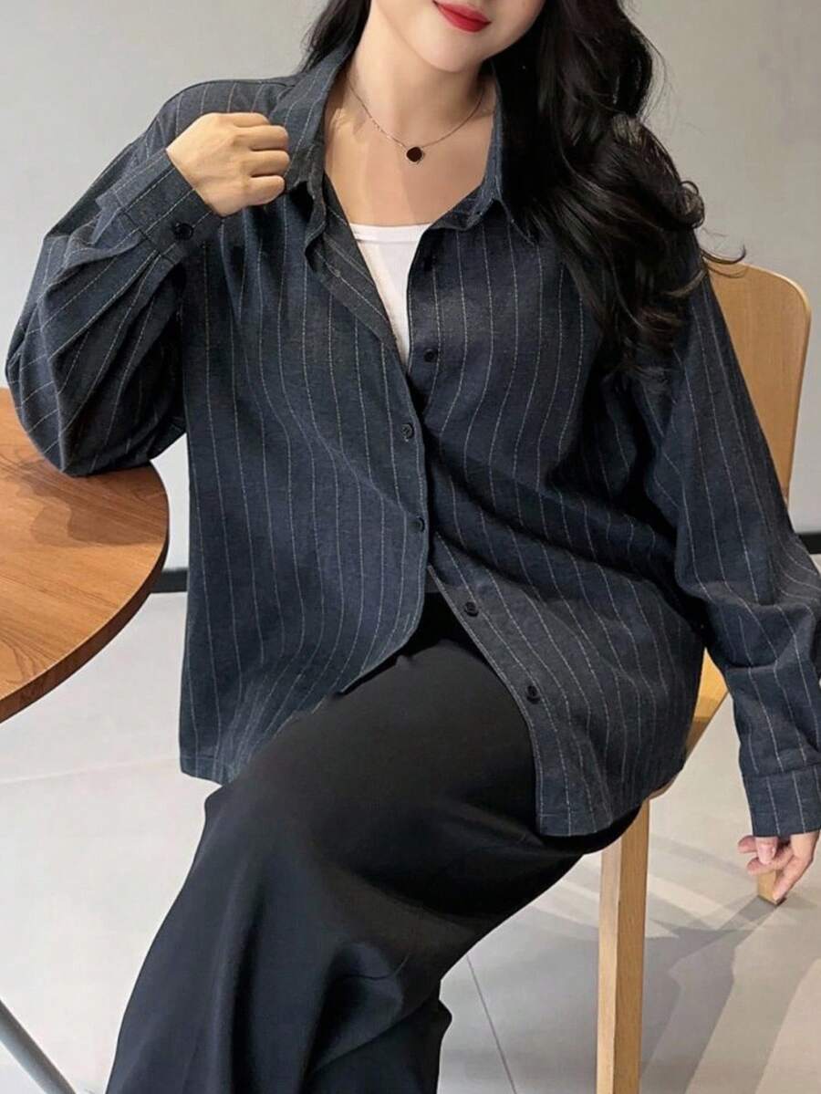 Dazy Plus 翻领条纹宽松短袖黑色休闲衬衫 - 藏蓝色 - 查看 1