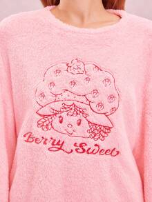 Strawberry Shortcake X SHEIN 女士可爱卡通人物字母刺绣落肩宽松抓绒长袖睡衣连衣裙，冬季可爱睡衣，卡哇伊风，秋冬款，蓬松舒适 - 粉色 - 查看 3