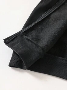 2 件套男童休闲学院风印花连帽开衫和运动裤套装，适合秋冬休闲和校园穿着 - 黑色 - 查看 8