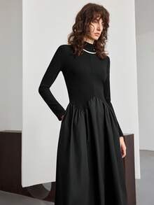 Ontre 2025 优雅黑色梭织拼布针织连衣裙，修身腰身搭配喇叭裙，适合 5-15°C，商务休闲，通勤，日常穿着，秋冬 - 黑色 - 查看 1