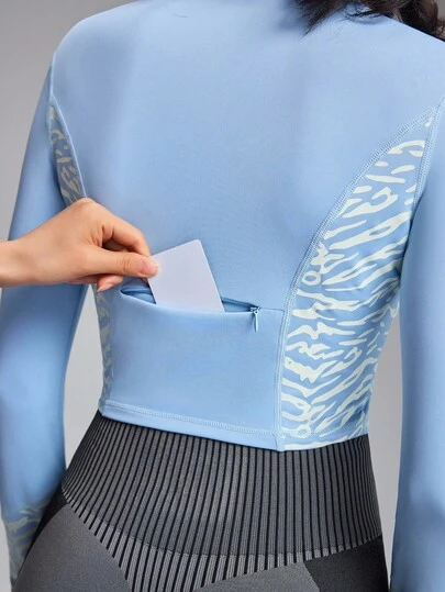 Innovista Chaqueta deportiva reflectante con estampado de cebra para mujer, que brilla en la oscuridad. Ropa para correr de noche, entrenamiento atlético, moldeado corporal, con cremallera, para entrenamientos, clubes, estilo funcional, bolsillos utilitarios, chic utilitario, ligera y transpirable, elástica, traje de ejercicio, nuevo estilo otoñal para mujer