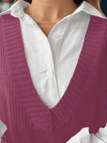 Calvaya 大码休闲宽松V领纯色毛衣背心 - 玫紅色 - 查看 7