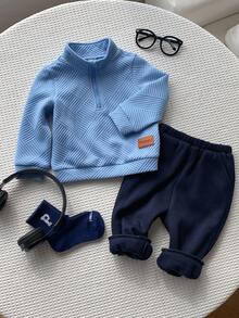 SHEIN 2 件套男婴柔软针织领长袖套头衫和松紧腰裤套装 - 藍色 - 查看 6