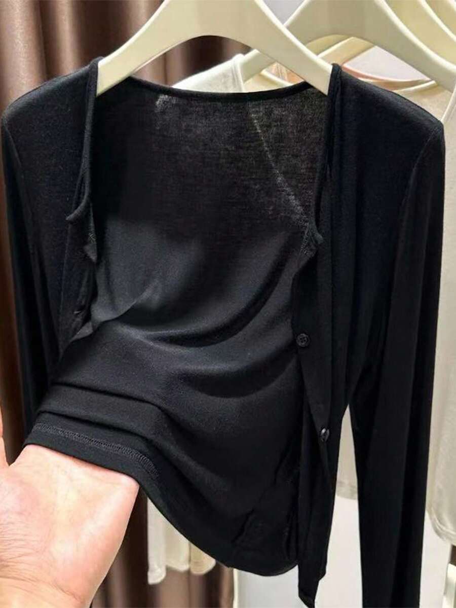 Áo khoác cardigan mỏng đơn sắc thoải mái thoáng khí tay dài cài nút phía trước cho nữ - màu đen - Xem 1