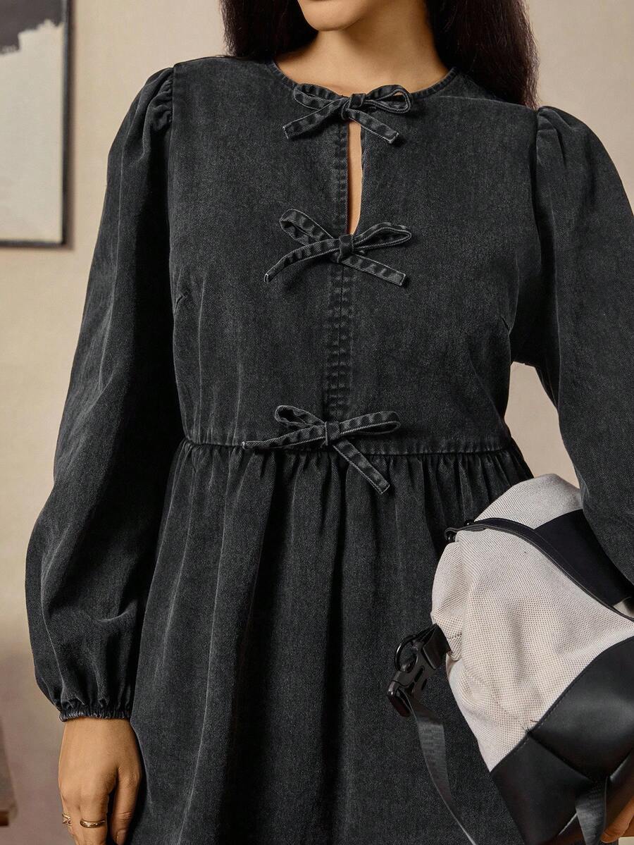 Zelara Vestido casual de talla grande para mujer con bolsillo, mangas de linterna y decoración de lazo en unicolor - Negro - Ver 1