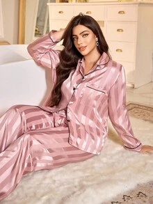 SHEIN MuseNap CURVE 加大码条纹提花撞色滚边缎面睡衣套装，上衣和裤子，秋冬舒适优雅细节 - 藕粉色 - 查看 6