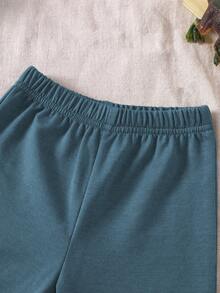 SHEIN Playful Pals 2pcs Baby Boy Dinosaur Print Round Neck Long Sleeve Top And Solid Green Pants Set, Suitable For Outdoor Play, Casual And Sports Wear, Spring/Autumn Baby Boy Winter Set Baby Boy Dinosaur Set Baby Boy Casual Set Fall