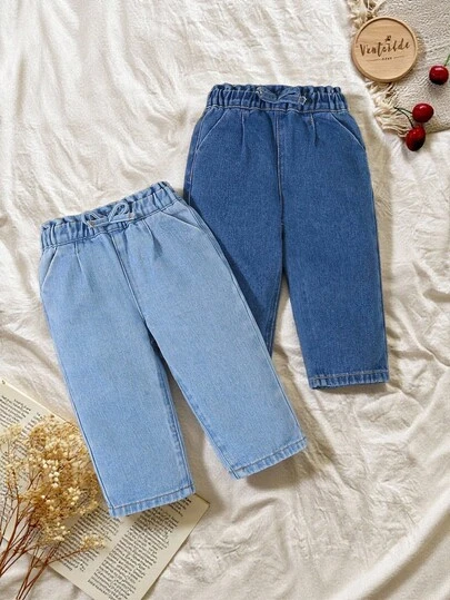SHEIN 2 件套女婴牛仔裤，秋冬新品，韩版款式，宽松版型，蝴蝶结腰部设计，直筒裤腿，舒适柔软的面料，适合休闲、户外玩耍、居家和度假穿着