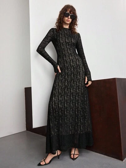 Ontre 2026春夏蕾丝连衣裙，优雅简约设计，黑色，修身剪裁，舒适蕾丝面料，休闲翻领，适合工作、日常穿着、度假、派对、婚礼宾客等多种场合，质感面料，时尚畅销女士长裙