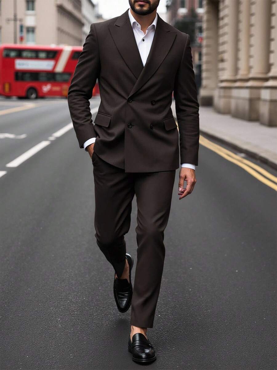Calvornis 这款西装外套和裤子套装巧妙地融合了现代简约主义和经典商务设计，质感精致高档。修身、立体剪裁适合所有体型，展现敏锐的自信。永恒、百搭的颜色，商务旅行、聚会、通勤或旅行。简约而精致，抗皱，易于护理，是照片、街头风格和日常签到的理想选择。亲肤舒适的面料使其成为春、夏、秋三季的完美选择。作为送给男朋友、丈夫、父亲或朋友的礼物，这套西装既实用又时尚，充满了关怀和品味。商务正式优雅经典剪裁百搭，适合多种场合男士纯色翻领双排扣长袖西装外套和裤子，休闲商务装 - 咖啡棕 - 查看 1