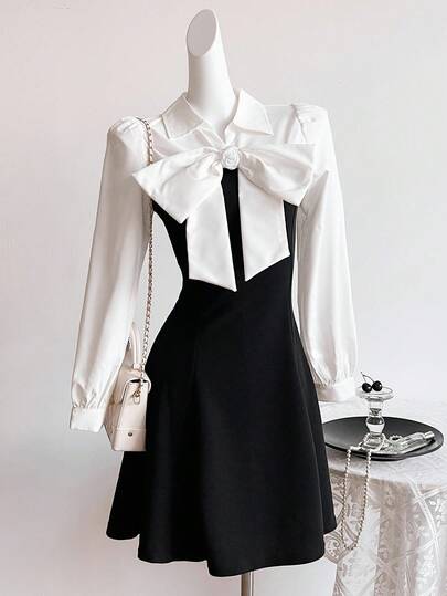 Sweetra Young 少女休闲优雅拼色蝴蝶结装饰A字连衣裙