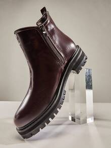 SHUZIA Botines Chelsea de tacón bajo con suela de clavos, minimalistas y cómodos con cremallera para mujer - Marrón Chocolate - Ver 3