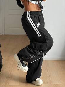 Coolane 女式夏季外出节返校节比赛日刺绣图案宽松工装裤 - 黑色 - 查看 4