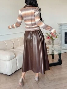 DAZY 女款 PU 拼接漸層色開襟衫與裙子兩件套，秋季女款居家休閒套裝 - 咖啡棕 - 查看 2