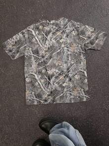 SHEIN Bolty Camo, Dry Leaves Print Casual Minimalist Short Sleeve Crew Neck T-Shirt, Suitable For Summer, Tween Boys - Multicolor - View 2