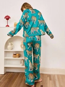 Chillnights 女士豹纹法兰绒睡衣套装，秋冬装 - 彩色 - 查看 2