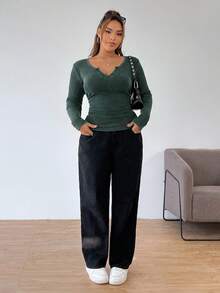 Solflare Áo thun tay dài cổ khoét nhún màu trơn cỡ lớn - Màu Xám nhạt - Xem 3