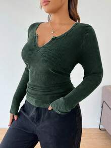 Solflare Áo thun tay dài cổ khoét nhún màu trơn cỡ lớn - Màu Xám nhạt - Xem 5