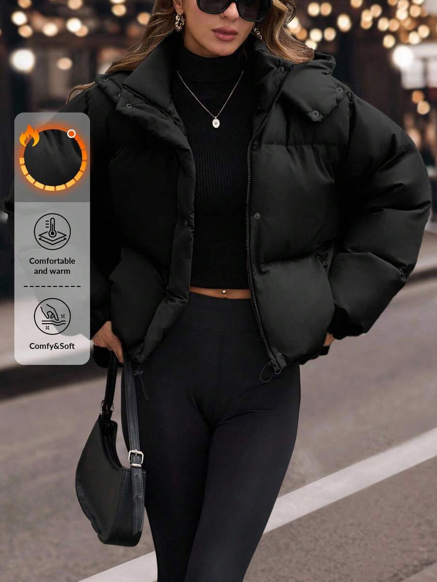 EURMUSE Áo khoác nữ dáng ngắn chần bông có mũ trùm đầu, vai trễ, viền rút dây - màu đen - Xem 1