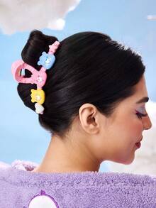 SHEIN X Care Bears 可爱双面 3D 熊形设计发爪，适合女士和女孩，6 只熊 - 彩色 - 查看 3