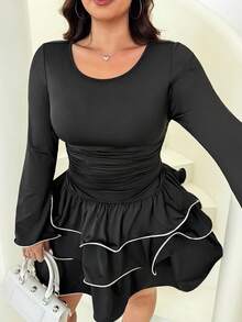 Solflare Plus Size High Stretch Black Party Dress, White Lace Trim Cake Mini Dress, Long Sleeve - Black - View 5