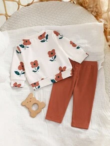 SHEIN 2 件套女婴秋季新款服装，棕色花卉印花长袖按扣肩上衣和宽松裤子，休闲复古别致套装 - 棕色 - 查看 2