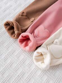 Cozy Pixies 3件套女宝宝卡通小熊爱心图案针织柔软弹力腰保暖裤套装，适合秋冬季穿着 - 杏色 - 查看 4