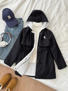 SHEIN Áo khoác parka thêu có mũ trùm đầu cho bé gái tuổi teen, có lớp lót giữ nhiệt, áo khoác mùa thu/đông cho bé gái, áo khoác có mũ trùm đầu màu đen cho bé gái, áo khoác lót lông cừu màu đen cho bé gái, áo khoác có mũ trùm đầu cho bé gái, áo khoác lông cừu thời trang có khóa kéo cho bé gái, áo khoác lông cừu cho bé gái, áo khoác Sherpa cho bé gái màu đen - màu đen - Xem 13
