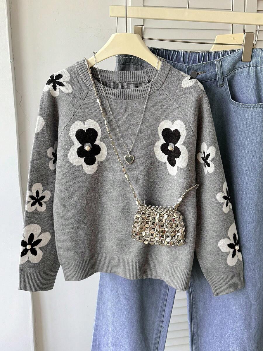 SHEIN Girls Grey Jacquard Knit Long Sleeve Sweater,Cute Floral Flower Pattern,Autumn Holiday Back-To-School Fashionable Minimalist Jumper For Tween Teens - Light Grey - View 1