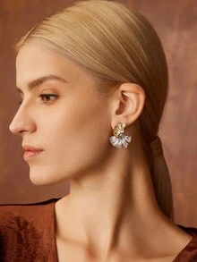 MOTF PREMIUM PENDIENTES DE DISEÑO ÚNICO CON TEXTURA METÁLICA DE DOS TONOS EN FORMA DE HOJA DE ALMENDRA - Dorado - Ver 5