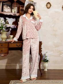 Côtesoire 法式优雅天鹅绒披肩领迷人粉彩色系女士睡衣套装两件套，秋冬服装 - 粉色 - 查看 4