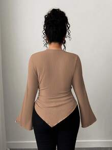 Elenzga Plus Size Women's Soft Brushed Apricot Long Sleeve T-Shirt, Asymmetrical Hem, Suitable For Commuting And Dating, Autumn/Winter - Khaki - View 2